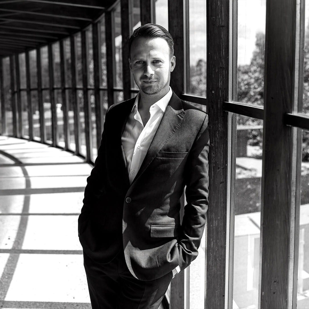 Mateusz Teo Janusz - Agencja Marketingowa i Studio DTP Hussars.pl